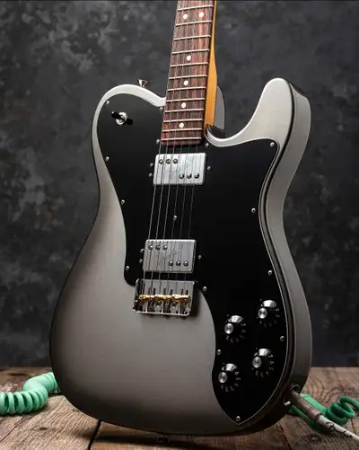 Looking to buy a Fender American Professional II Telecaster Deluxe with rosewood fingerboard. "Mercu...