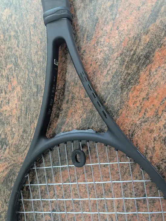 Wilson Pro Staff 97 v13 (315g) tennis racquet, grip 4 3/8 in Tennis & Racquet in Mississauga / Peel Region - Image 5