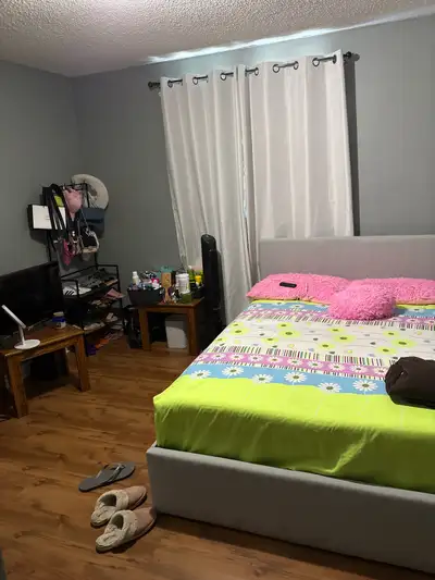 une chambre disponible dans le secteur de Hull