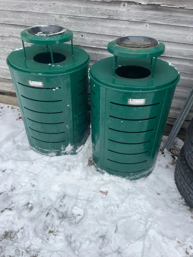 Suncast commercial garbage cans 64855362730497120