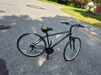 Supercycle Solaris Hybrid bicycle, View more