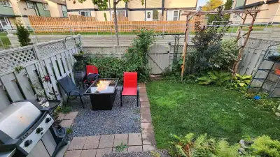XL Master bedroom with bathroom. All costs included