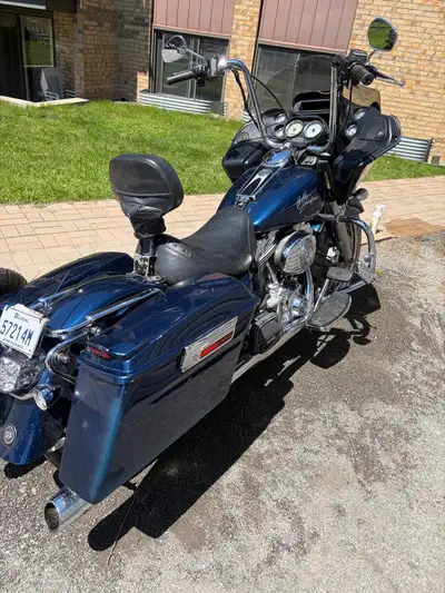 Harley, Davidson, Road, Glide, 2006 va très très bien 7500 vga 130 000 km