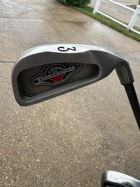Men's RH golf clubs and bag in Golf in Edmonton - Image 5