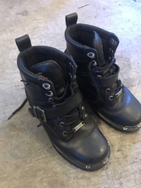 Milwaukee motorcycle boots 