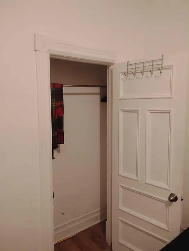 Chambre Prive Plateau Mont Royal in Room Rentals & Roommates in City of Montréal - Image 2