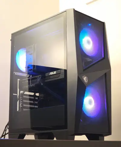 RTX 5070 Gaming PC, Intel i7 14700F, 32GB DDR5, View more