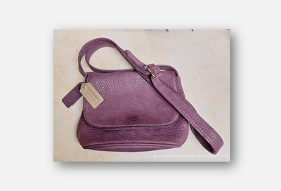 Vintage Coach 4946 - Sonoma - Crossbody Bag (8.75 x 6 x 3.5")., View more