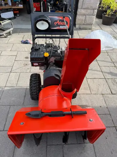 Ariens 1027LE Snowblower, View more