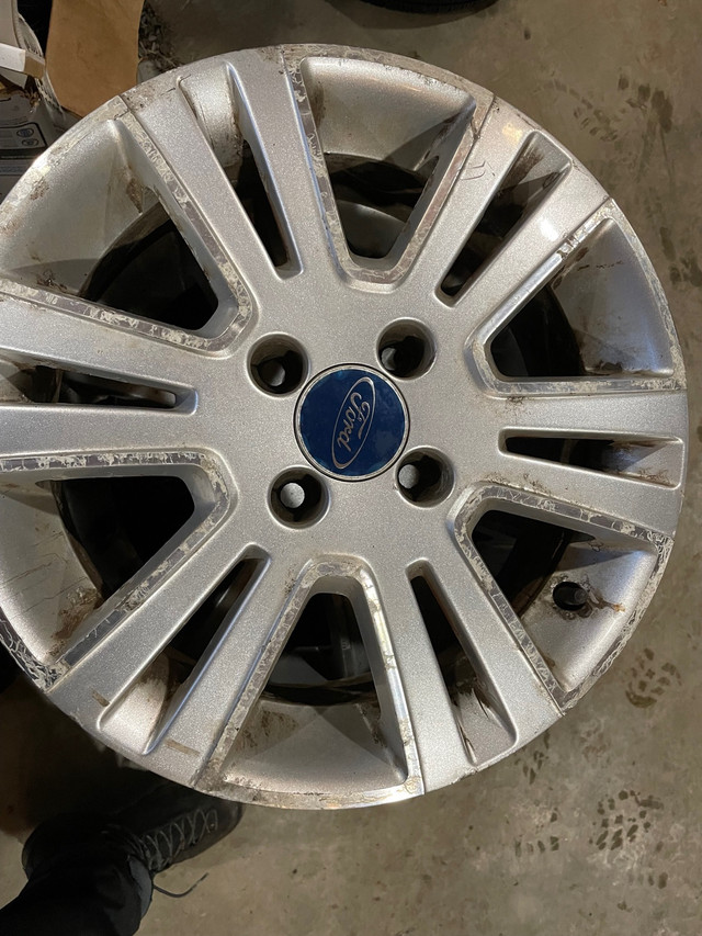 16” Ford alloy rims with TPMS in Tires & Rims in Thunder Bay