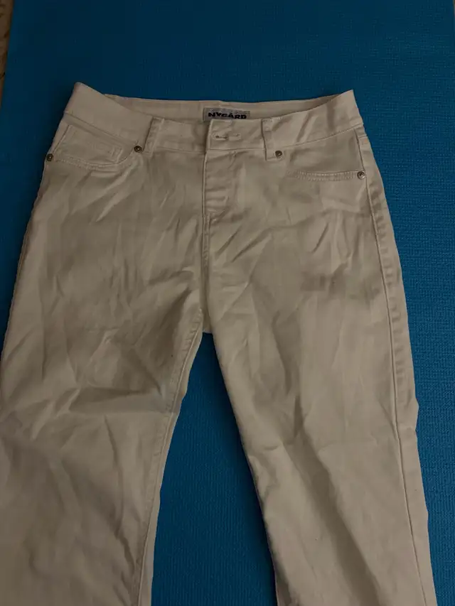 Nygård White Capri Pants