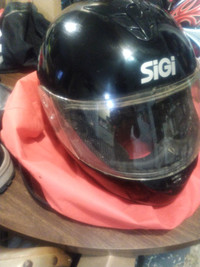Sigi motorcycle helmet medium