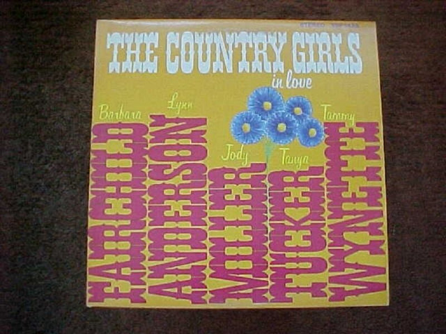 COUNTRY GIRLS IN LOVE VINYL LP dans CD, DVD et Blu-ray  à Calgary