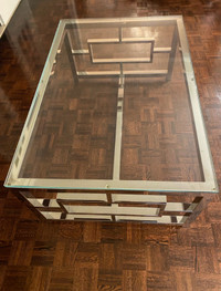 Glass coffee table (Bernhardt brand)