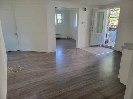 Appartemen 5 1/2 + remise & espace de rangement/salle de lavage 5