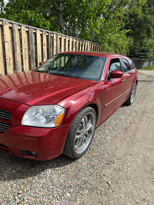2005 Dodge Magnum
