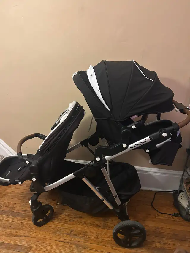 Double stroller in Strollers, Carriers & Car Seats in London - Image 2