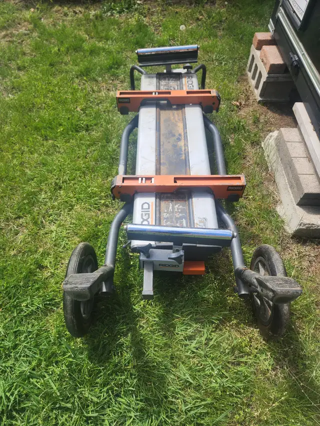 RIDGID Universal Mobile Mitre Saw Stand With  Mounting Braces in Power Tools in Windsor Region - Image 9