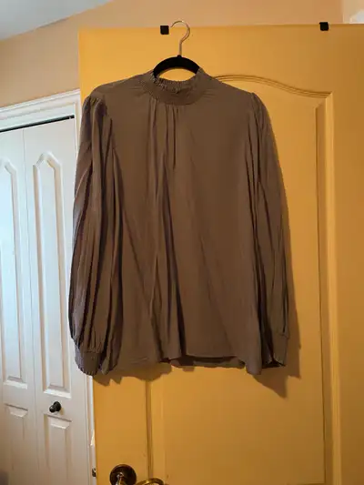 Blue blouse . Used New!! Size XXL Price 20$