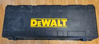 Dewalt tool set (18v), View more