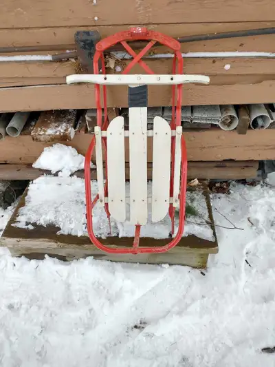 traîneau pour jeune enfant, View more