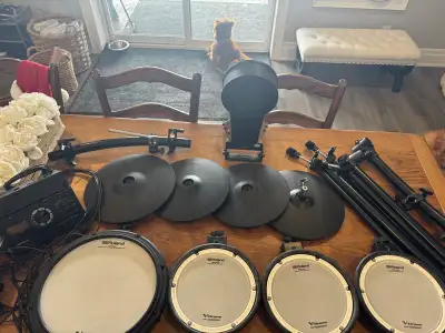 Roland TD-17 Electric Drum Kit, View more