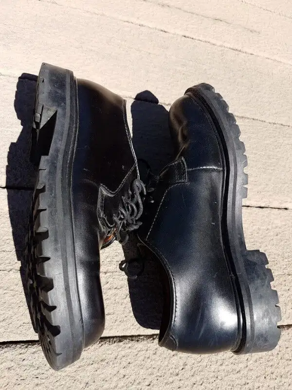 Magnum Footwear X3 Size 6(M) & 7(F) $18 each in Men's in Oakville / Halton Region - Image 5