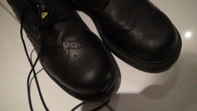 steel toe shoes62863731529219124