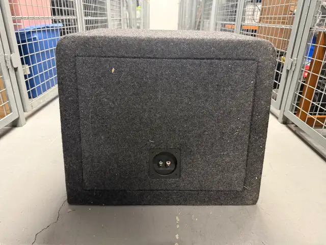 sub woofer box 12”484540773261660162