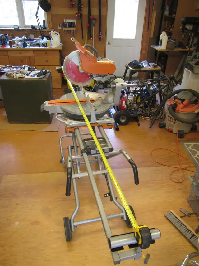 RIGID – 12 inch Sliding Compound Miter Saw/Utility Vehicle in Power Tools in Muskoka - Image 5