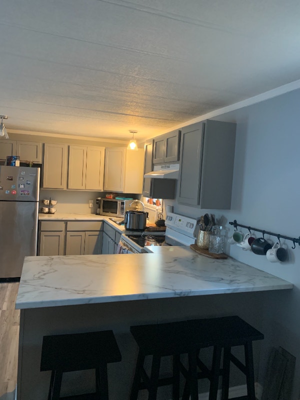 Private Room for Rent in 3BR House Sept 1st Room Rentals & Roommates