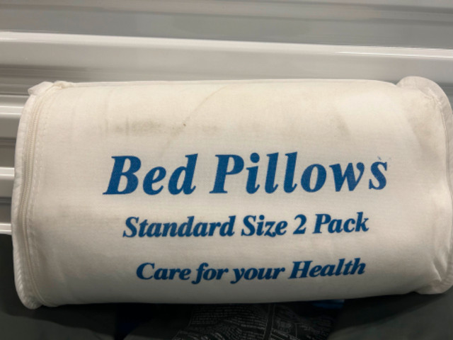 Bed Pillows Standard Size 2 Pack in Bedding in City of Toronto
