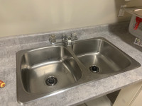 Double kitchen sink and faucet 