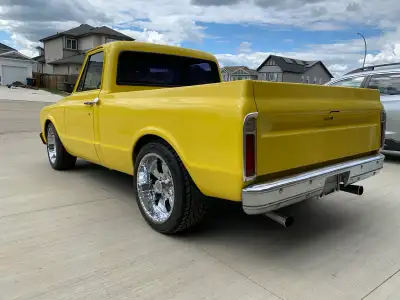 1972 GMC C15 Beautiful classic truck for sale. Has had restoration complete and ready to hit the roa...
