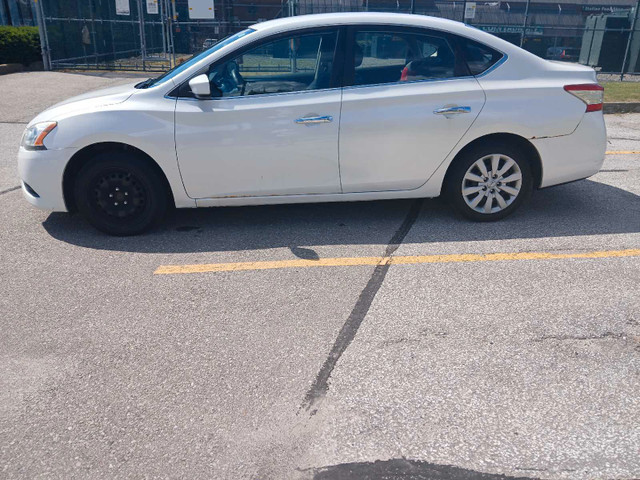 2014 Nissan Sentra. Great deal in Cars & Trucks in Mississauga / Peel Region - Image 4
