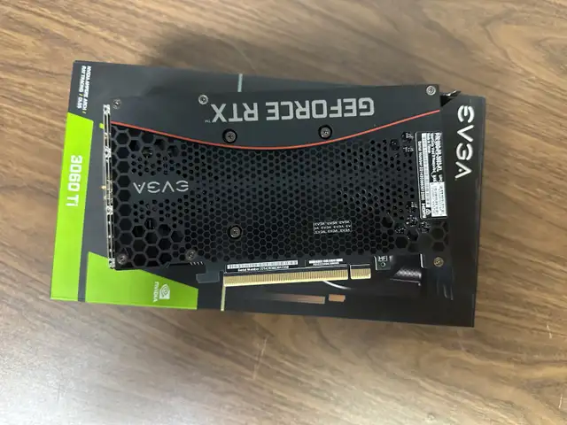 Carte graphique EVGA 3060 Ti XC in System Components in Québec City - Image 5