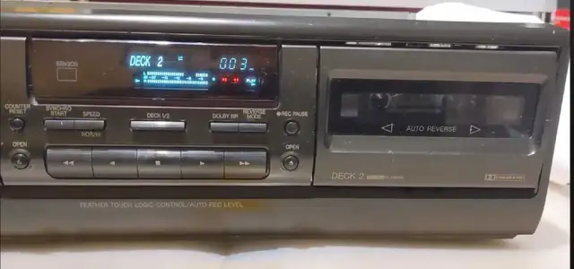Technics RS-T180 cassette deck in Stereo Systems & Home Theatre in City of Toronto - Image 3