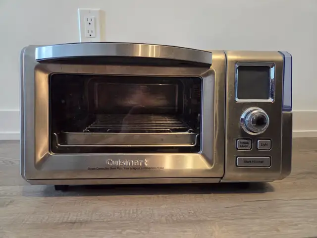 Cuisinart Steam & Convection Oven in Toasters & Toaster Ovens in Markham / York Region - Image 2