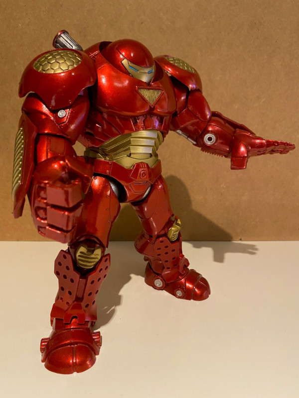 Marvel Select Hulkbuster in Toys & Games in City of Toronto - Image 4