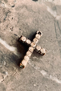 Old small cross pendant