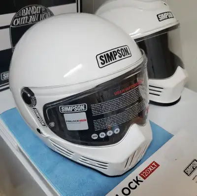 Brand new Simpson M30 ECE 22.06. Size: XL Pinlock included. $480 Newly released model, not available...