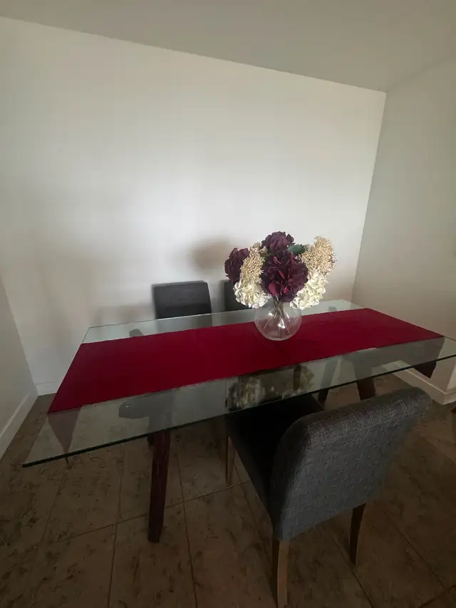 Red Organic Cotton Table Runner505386835672442881