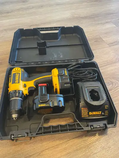DEWALT cordless drill ,battery packs x2 and charger, View more