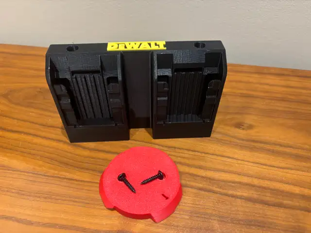 DeWalt Battery Wall Mount Holder 4/6 Batteries Optional Packout in Power Tools in Markham / York Region - Image 9