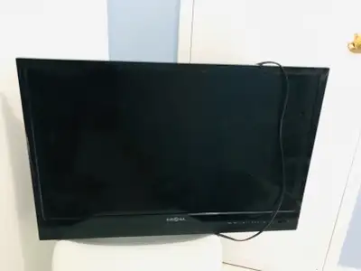 Insignia 32” LCD TV with wall mounting $40 Great condition. No issues and no damage.