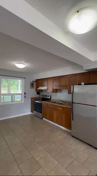 Spacious Pet-Friendly Corner 2-bdr Townhome, Town of Alvinston 1