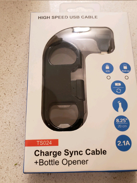 ★Apple iOS Sync Cable Bottle Opener Keychain iPhone 6+ iPad iPod in Cell Phone Accessories in City of Toronto