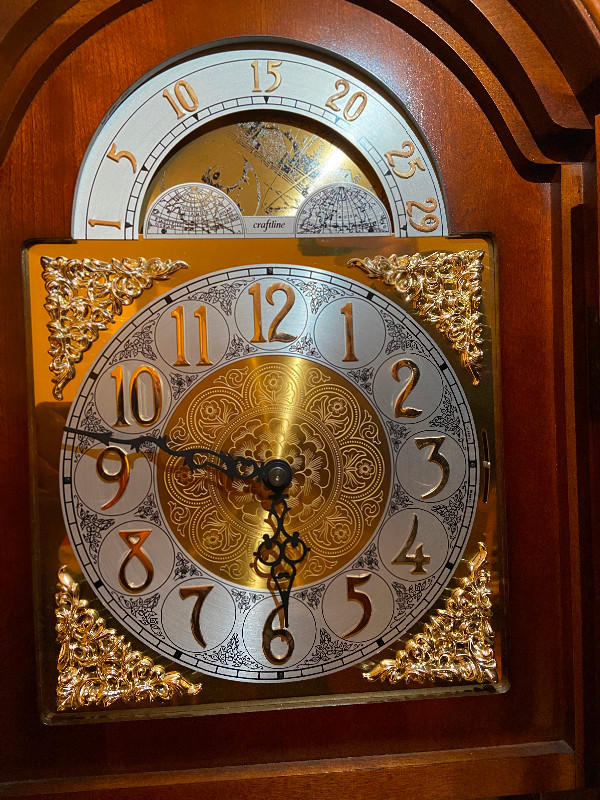 Vintage Craftline Grandfather Clock in Other in Hamilton - Image 3