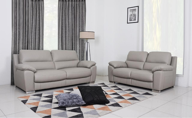 Condo Size Genuine Top Grain Leather Sofa Set in Couches & Futons in Vancouver - Image 2