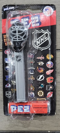 Lot of 2 PEZ NHL hockey goalie mask Candy dispenser